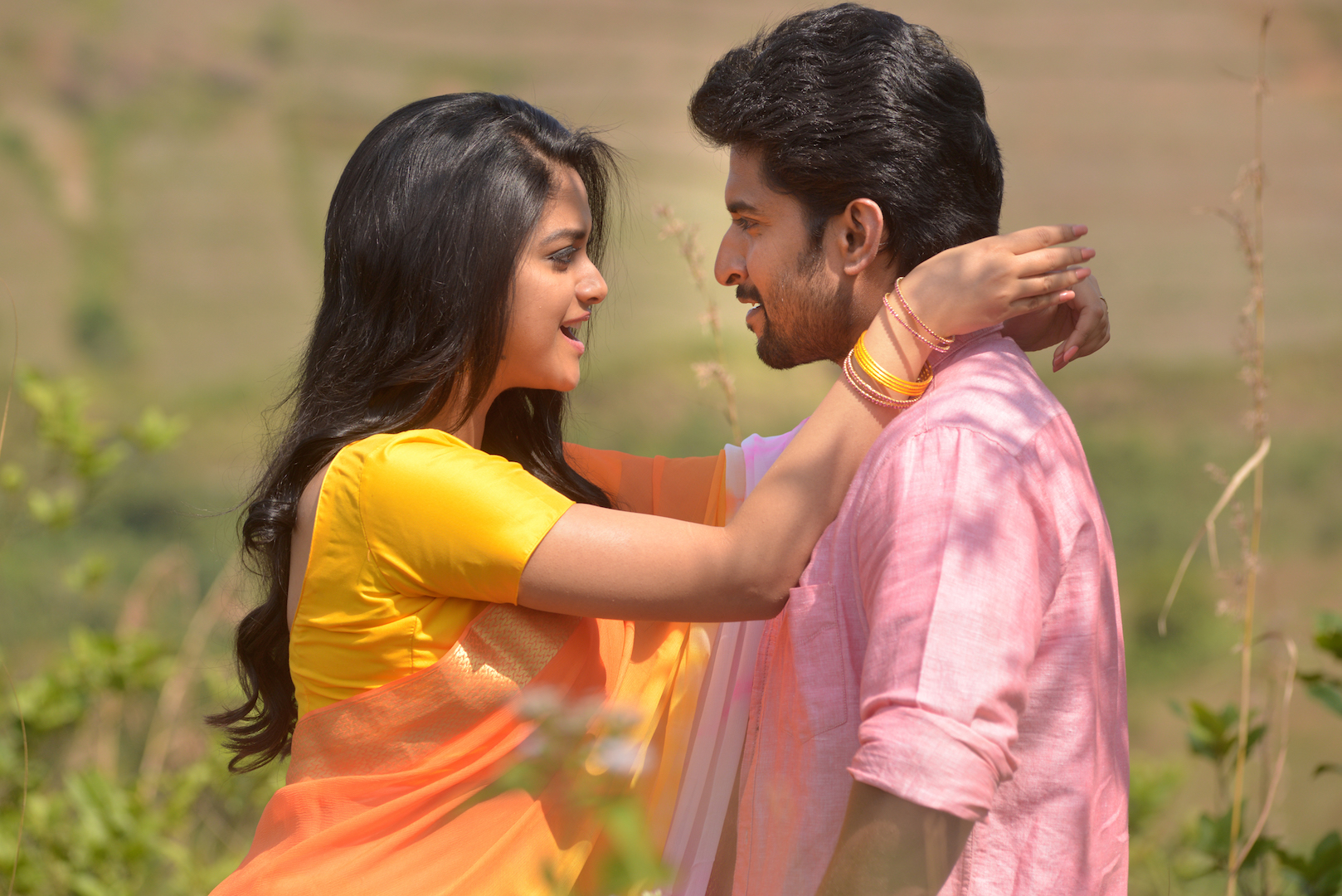 nenu local Brand New Stills From Nenu Local |  Nani | Keerthy Suresh | Tollywood Nenu Local Keerthi Nani 4