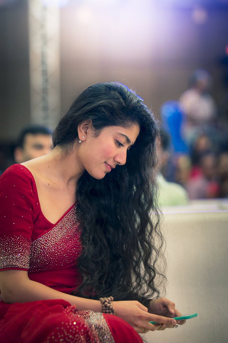 Super Cute Photo Stills Of Actress Sai Pallavi | South Indian Actresses sai pallavi Super Cute Photo Stills Of Actress Sai Pallavi | South Indian Actresses Sai Pallavi Beautiful Pics of South Indian Heroines 4