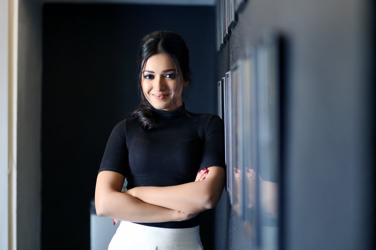 Super HOT Actress Catherine Tresa Sizzles In Stunning Outfit 1501960844 846 super hot actress catherine tresa sizzles in stunning outfit